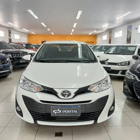 TOYOTA Yaris Sedan 1.5 16V 4P FLEX XL, Foto 2