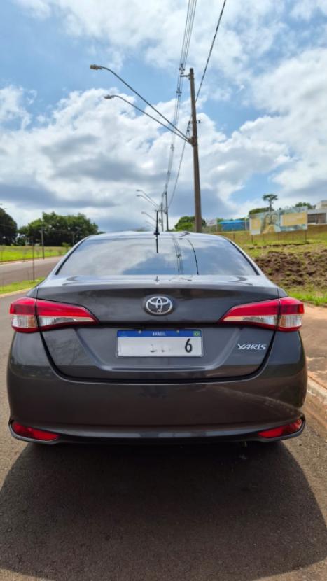 TOYOTA Yaris Sedan 1.5 16V 4P FLEX XL MULTIDRIVE AUTOMÁTICO CVT, Foto 2