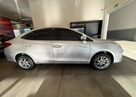 TOYOTA Yaris Sedan 1.5 16V 4P FLEX XL MULTIDRIVE AUTOMÁTICO CVT, Foto 5