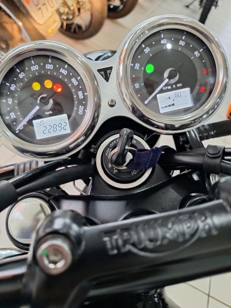 TRIUMPH Bonneville T100 900 , Foto 3