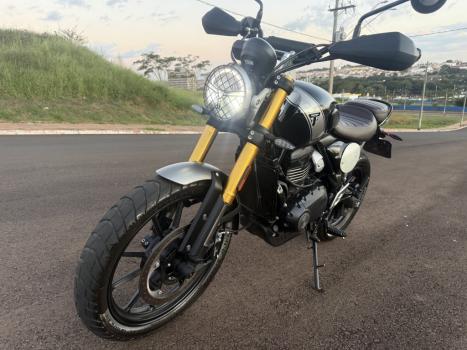 TRIUMPH Scrambler 400X , Foto 9