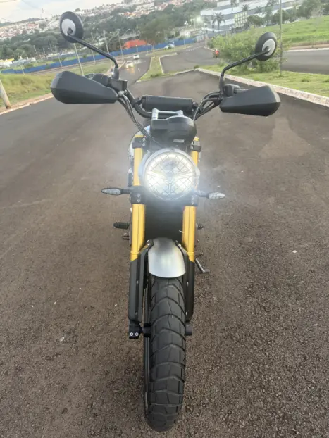 TRIUMPH Scrambler 400X , Foto 10