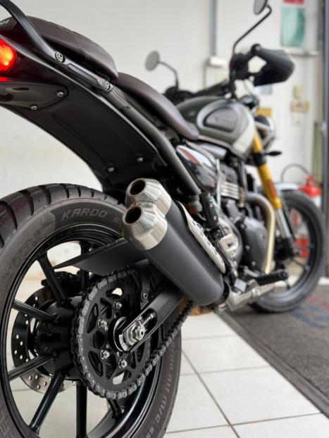 TRIUMPH Scrambler 400X , Foto 8