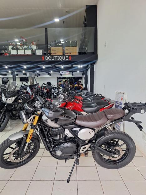 TRIUMPH Scrambler 400X , Foto 2