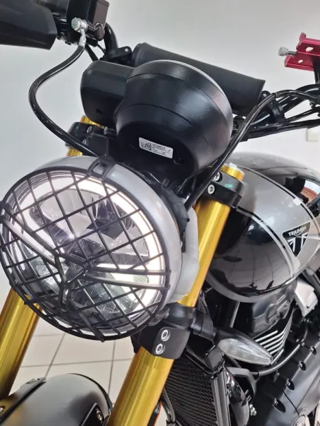 TRIUMPH Scrambler 400X , Foto 14