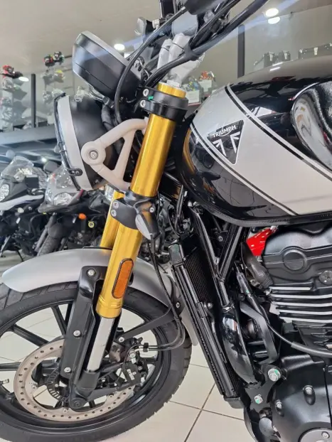 TRIUMPH Scrambler 400X , Foto 17