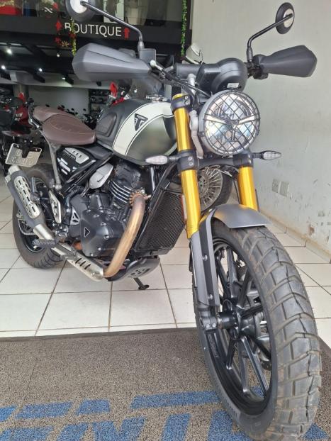 TRIUMPH Scrambler 400X , Foto 4