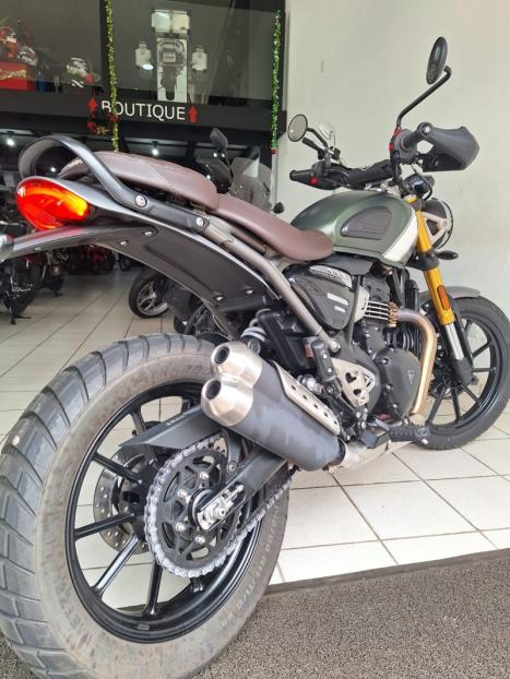 TRIUMPH Scrambler 400X , Foto 5