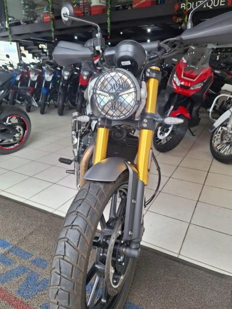 TRIUMPH Scrambler 400X , Foto 7