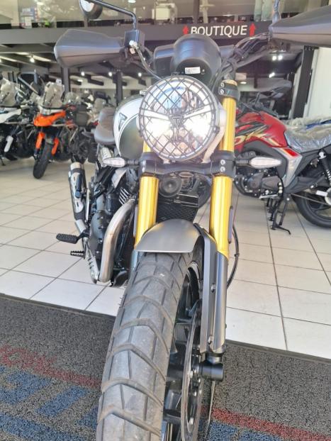 TRIUMPH Scrambler 400X , Foto 6