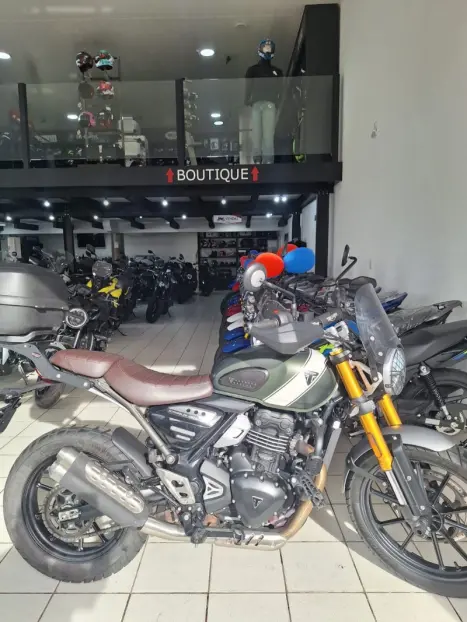 TRIUMPH Scrambler 400X , Foto 1