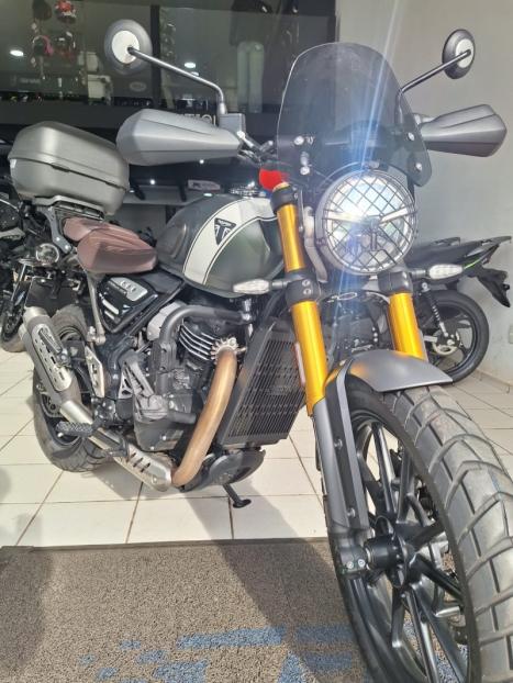 TRIUMPH Scrambler 400X , Foto 4