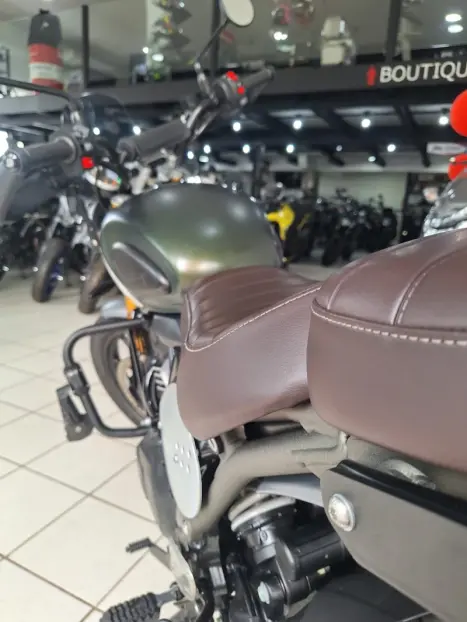 TRIUMPH Scrambler 400X , Foto 13