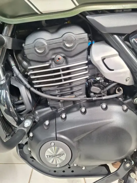 TRIUMPH Scrambler 400X , Foto 14