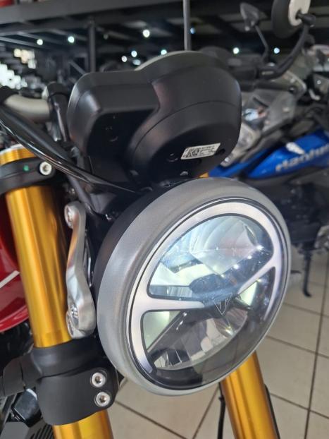 TRIUMPH Speed 400 , Foto 14