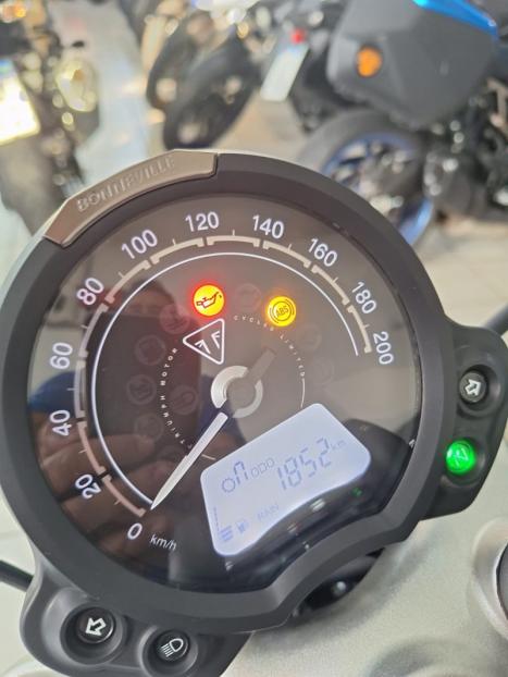 TRIUMPH Speed Twin 1200 , Foto 3