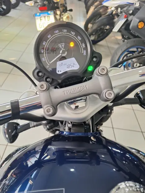 TRIUMPH Speed Twin 1200 , Foto 18