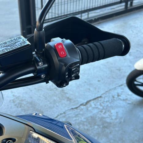 TRIUMPH Tiger 1200 XCX, Foto 3