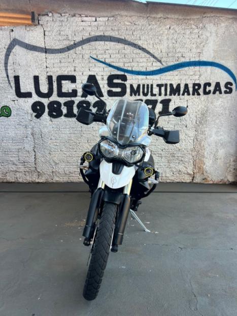 TRIUMPH Tiger 800 XC, Foto 3