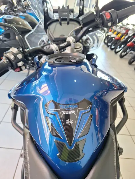 TRIUMPH Tiger 800 XRX, Foto 8