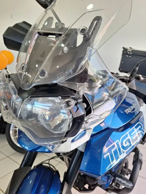 TRIUMPH Tiger 800 XRX, Foto 9