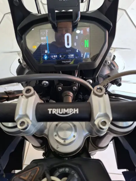 TRIUMPH Tiger 800 XRX, Foto 17