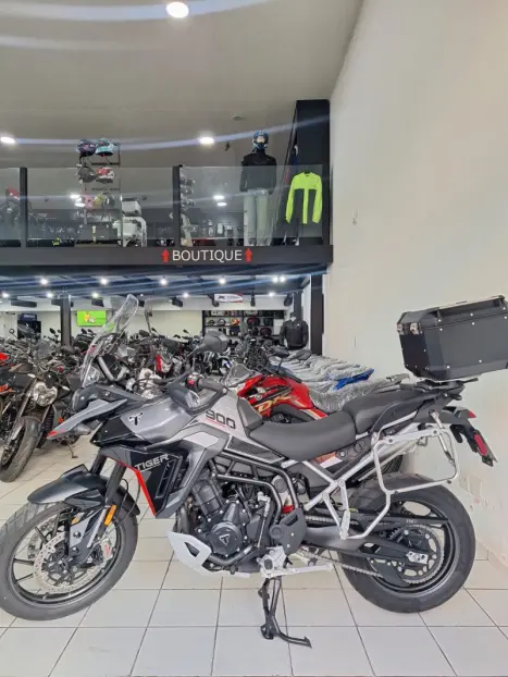 TRIUMPH Tiger 900 GT Pro , Foto 2