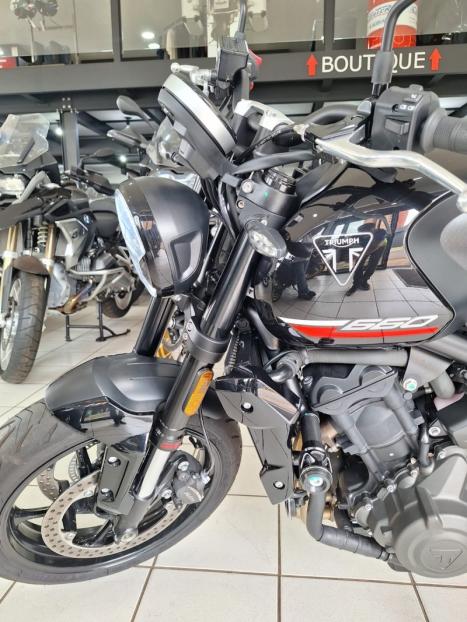 TRIUMPH Trident 660 , Foto 10