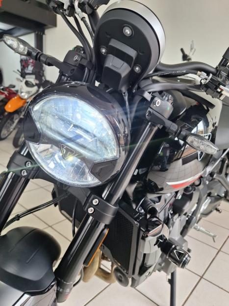 TRIUMPH Trident 660 , Foto 12