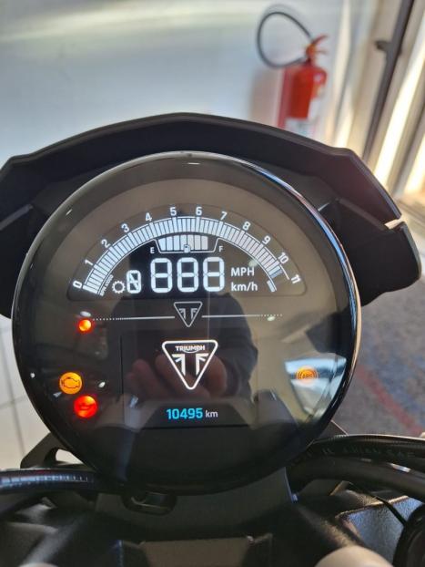 TRIUMPH Trident 660 , Foto 3