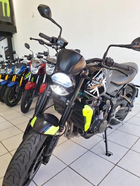 TRIUMPH Trident 660 , Foto 4