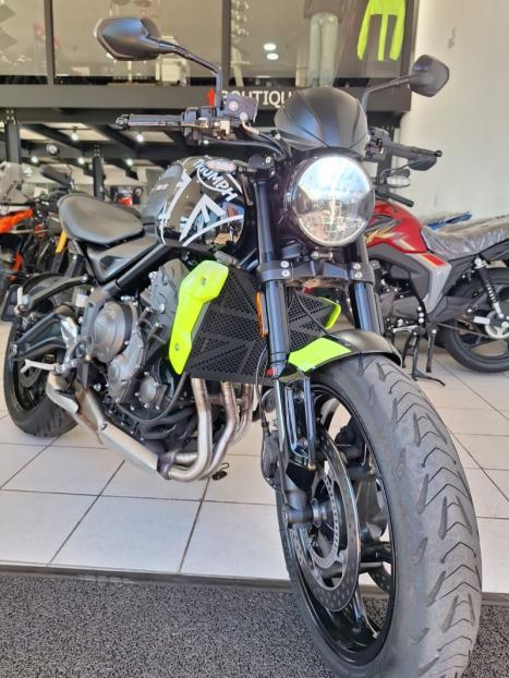TRIUMPH Trident 660 , Foto 5