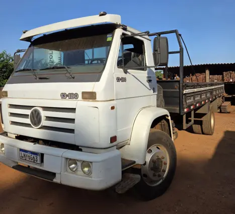 VOLKSWAGEN 13-180 , Foto 4