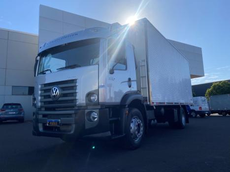 VOLKSWAGEN 15-190 , Foto 1