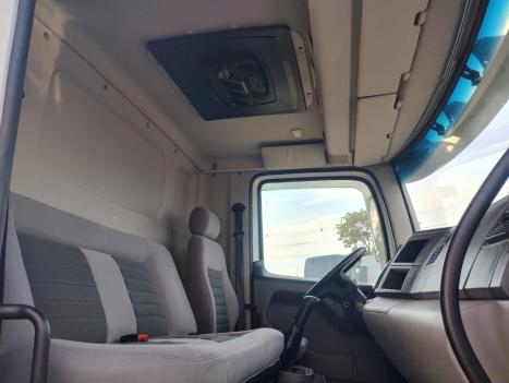 VOLKSWAGEN 24-250 BITRUCK 8X2, Foto 6