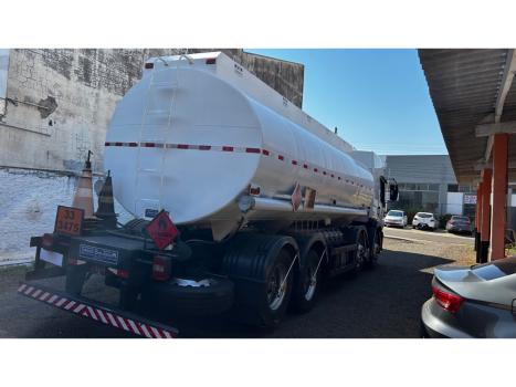 VOLKSWAGEN 24-280 CONSTELLATION 6x2, Foto 4