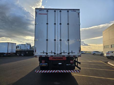 VOLKSWAGEN 24-280 SC , Foto 3