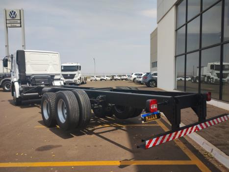 VOLKSWAGEN 24-280 SC , Foto 3