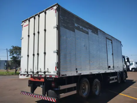 VOLKSWAGEN 24-280 SC , Foto 4