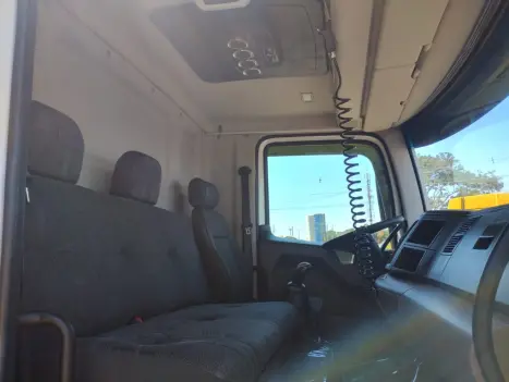 VOLKSWAGEN 24-280 SC , Foto 6