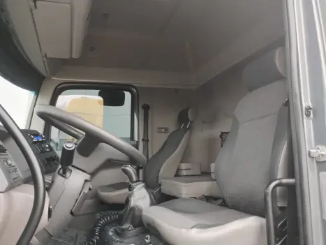 VOLKSWAGEN 24-280 SC , Foto 5