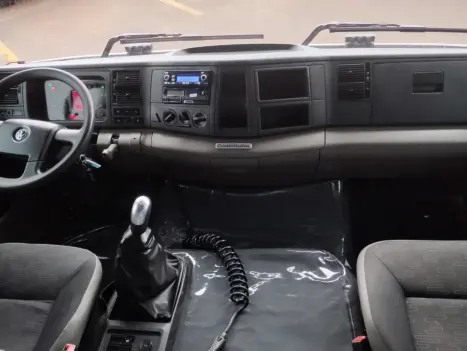 VOLKSWAGEN 24-280 SC , Foto 7