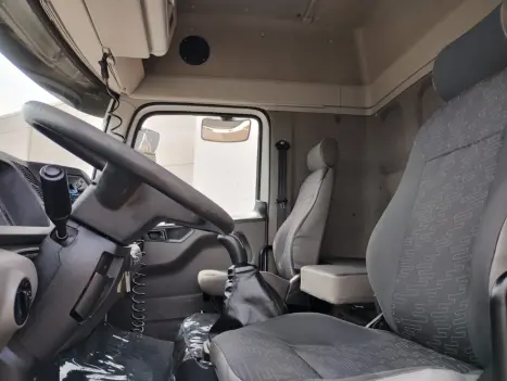 VOLKSWAGEN 25-360 SC V-TRONIC, Foto 5