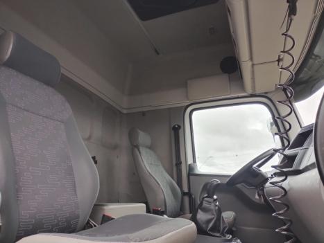 VOLKSWAGEN 25-360 SC V-TRONIC, Foto 6