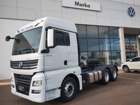 VOLKSWAGEN 29-520 METEOR, Foto 1