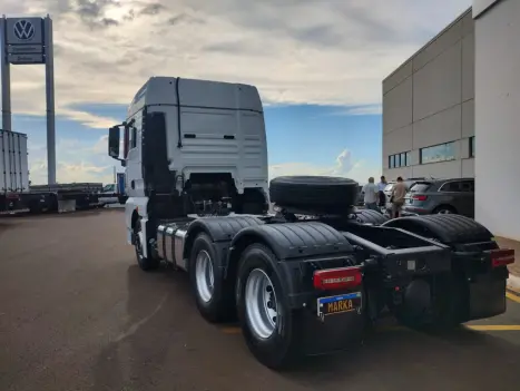 VOLKSWAGEN 29-520 METEOR, Foto 3