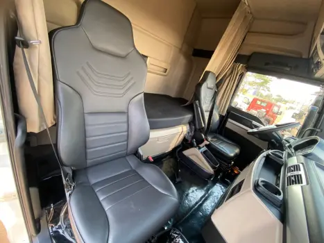 VOLKSWAGEN 29-530 Meteor , Foto 6