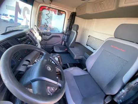 VOLKSWAGEN 30-280 , Foto 5