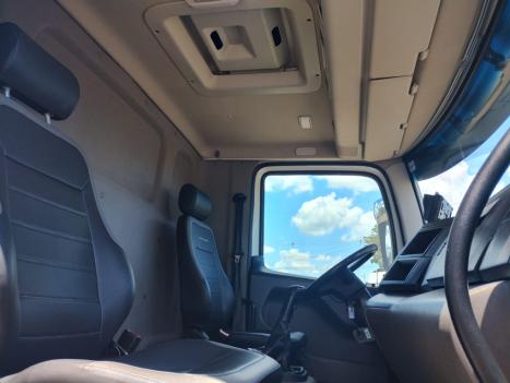 VOLKSWAGEN 31-280 E-CONSTELLATION 6X4, Foto 6