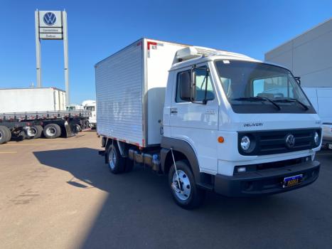 VOLKSWAGEN 8-160 , Foto 2